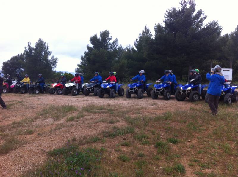 RANDONNÉE QUAD DANS LE VAR EN PROVENCE POUR VOTRE DEPART EN RETRAITE