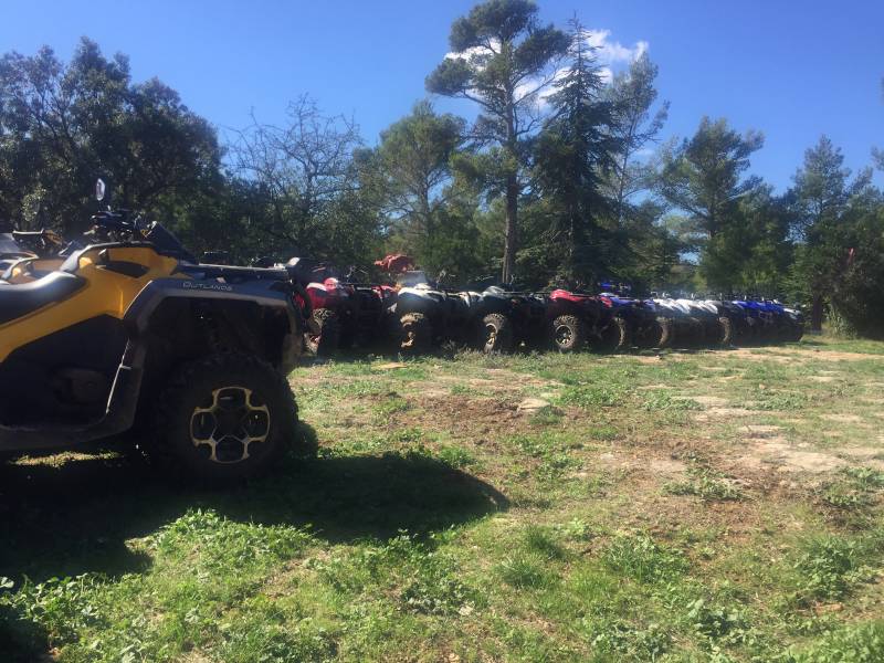 RANDONNÉE QUAD  EN PROVENCE POUR VOTRE EVENEMENT