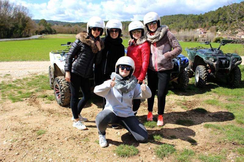 RANDONNÉE QUAD D'ANNIVERSAIRE ENTRE COPINE DANS LE VAR