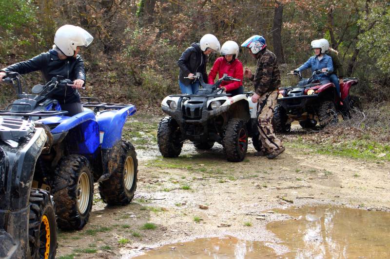 Réserver randonnée quad anniversaire à Toulon